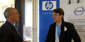 Peter Stevens, another member of the /ch/open board, talking to a visitor
